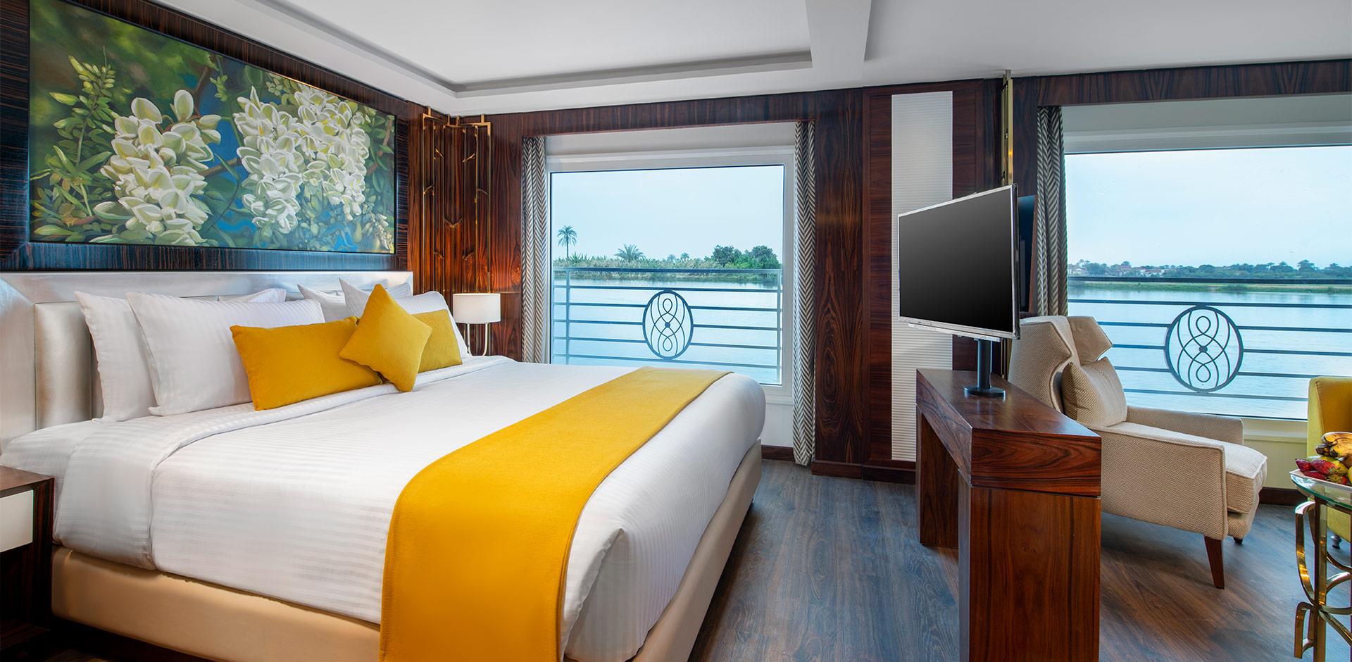 King Bed Suites - nile cruise 